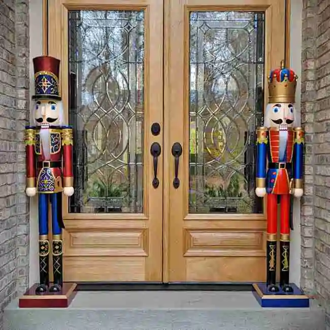 Giant Nutcracker Statues: A Comparative Review