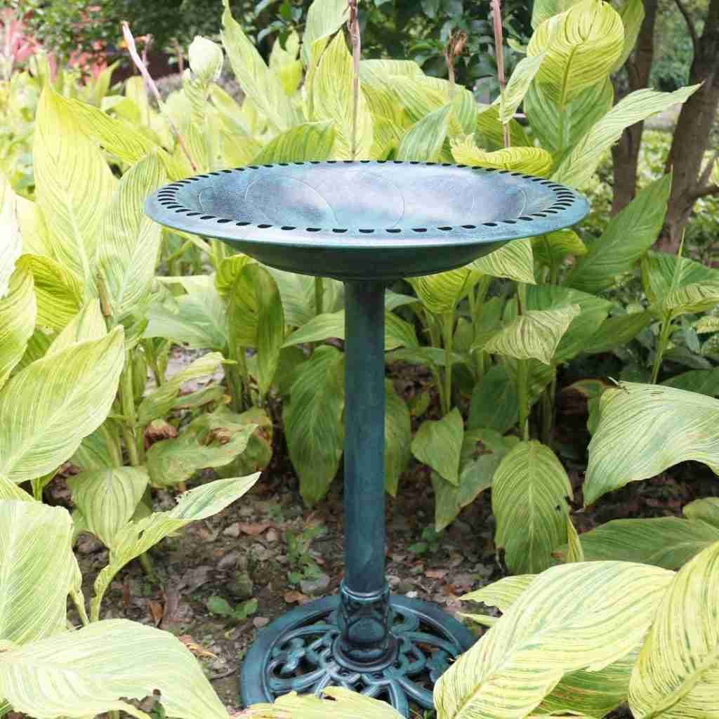 VIVOHOME Polyresin Antique Outdoor Golden Garden Bird Bath and Solar Powered Round Pond Fountain Combo Set VIVOHOME Polyresin Antique Outdoor Golden Garden Bird Bath and Solar Powered Round Pond Fountain Combo Set